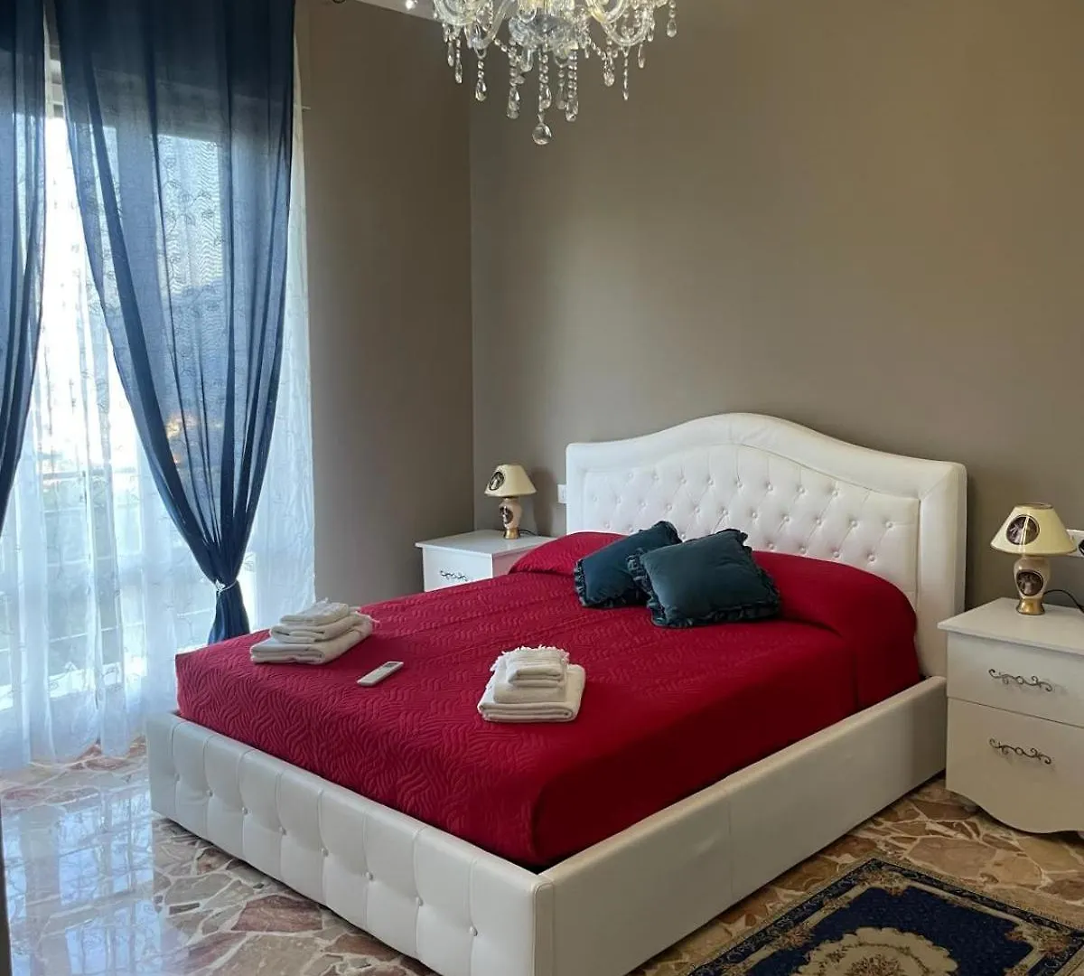 로타 들마냐 Il Borgo Del Castello B&B 로타 들마냐